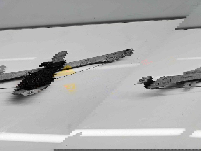 Macara electrica geam stanga fata Renault Captur (X87) [Fabr 2013-2017]