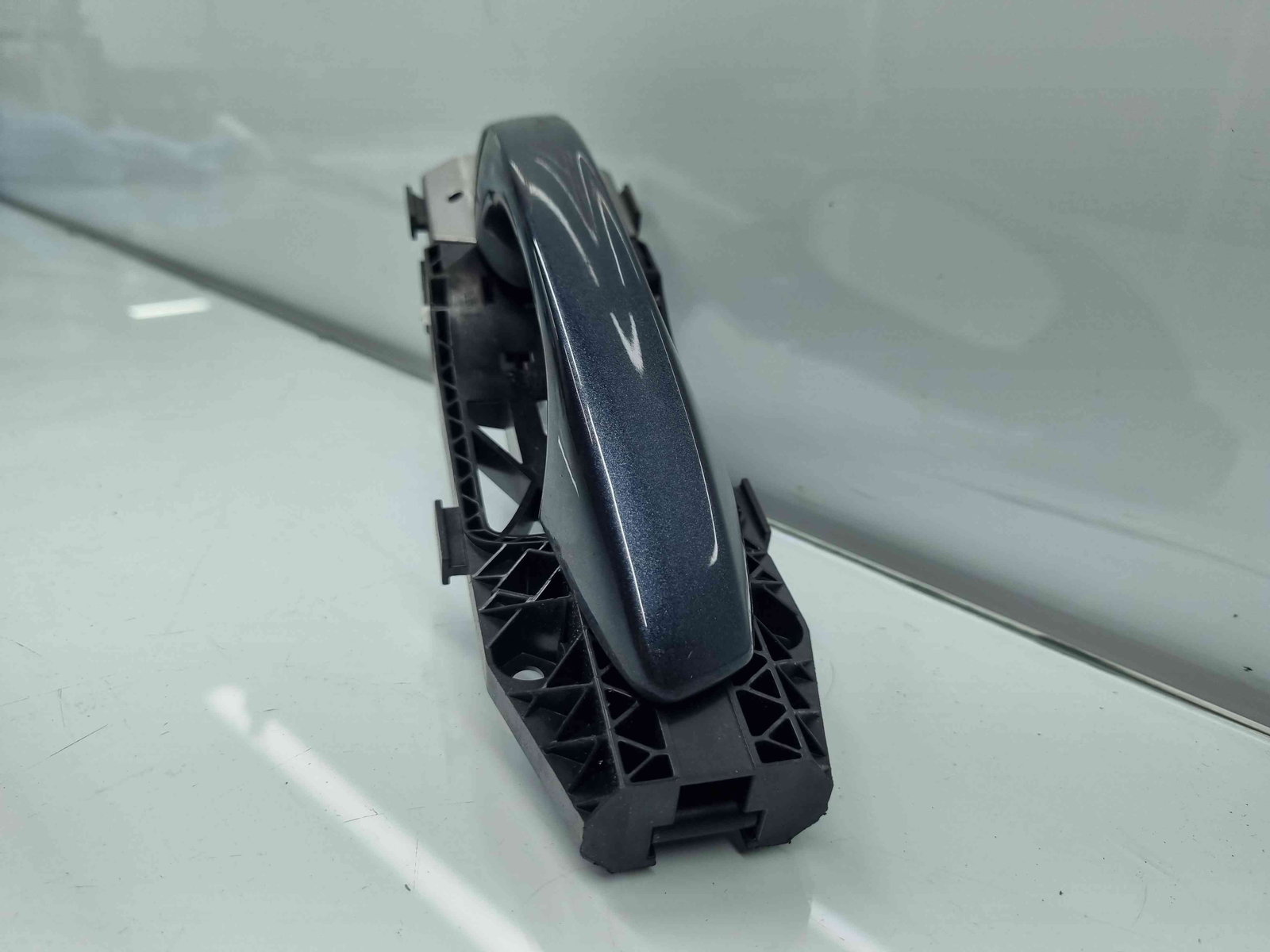 Maner usa dreapta fata Seat Ibiza 6 (KJ1) Facelift [Fabr 2017-prezent] - imagine 2