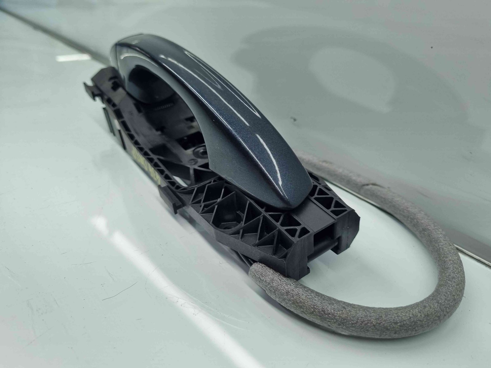 Maner usa dreapta spate Seat Ibiza 6 (KJ1) Facelift [Fabr 2017-prezent] - imagine 2