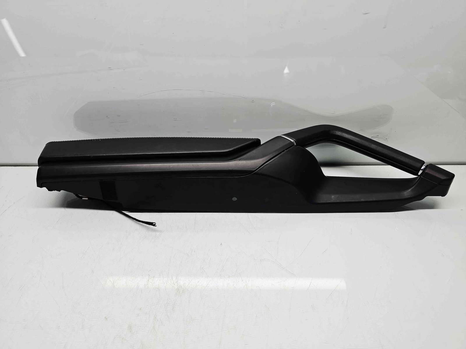 Maner usa stanga fata PORSCHE Cayenne (92A) [Fabr 2010-2017] - imagine 2