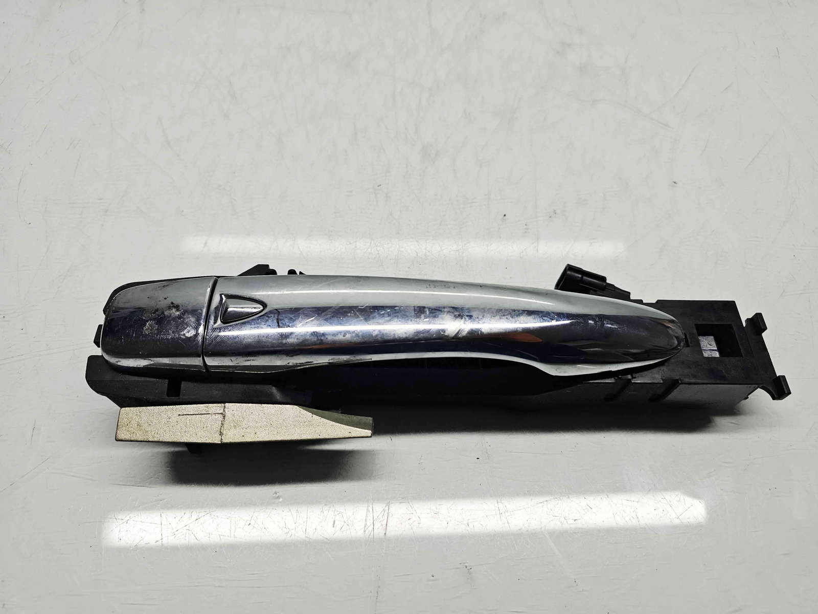 Maner usa stanga fata Nissan X-Trail (T32) [Fabr 2013-prezent] - imagine 2