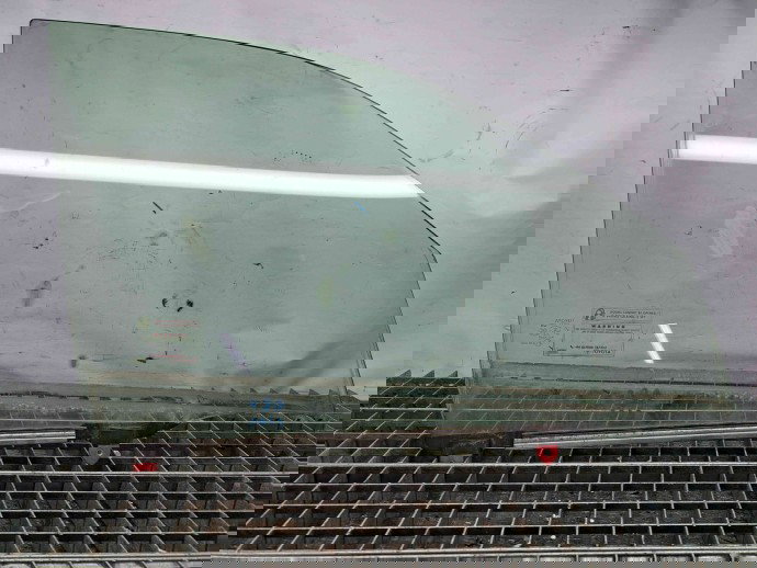 Geam usa dreapta fata Toyota Rav 4 II (CLA2, XA2, ZCA2, ACA2) [Fabr 2000-2006] OEM