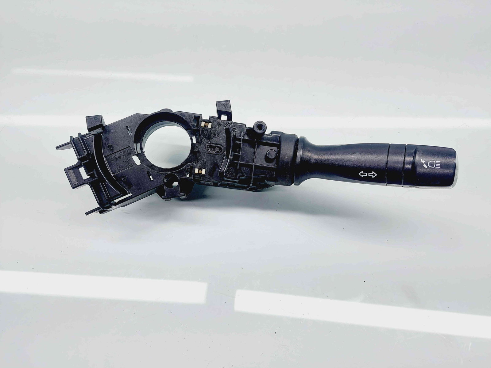 Maneta semnalizare Hyundai i40 Wagon [Fabr 2012-2019] 93410-3Z000 - imagine 1