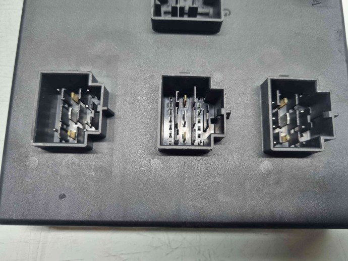  Modul confort  AUDI A4 (8K2, B8) [Fabr 2008-2015] 8k0907063N
