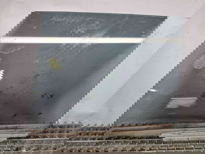 Geam usa stanga spate Toyota Rav 4 II (CLA2, XA2, ZCA2, ACA2) [Fabr 2000-2006] OEM