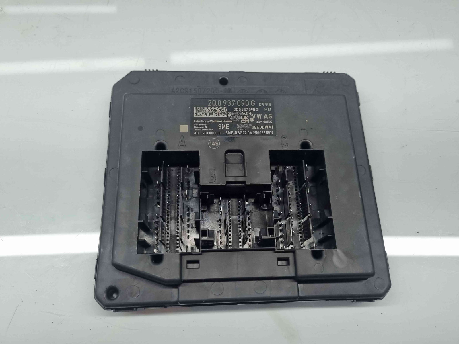 Modul confort Seat Ibiza 6 (KJ1) Facelift [Fabr 2017-prezent] 2Q0937090G - imagine 1