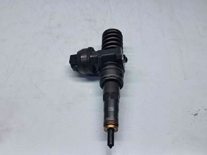 Injector Audi A3 Sportback (8PA) [Fabr 2004-2013] 038130073AG 1.9 TDI BXE 77KW / 105CP  