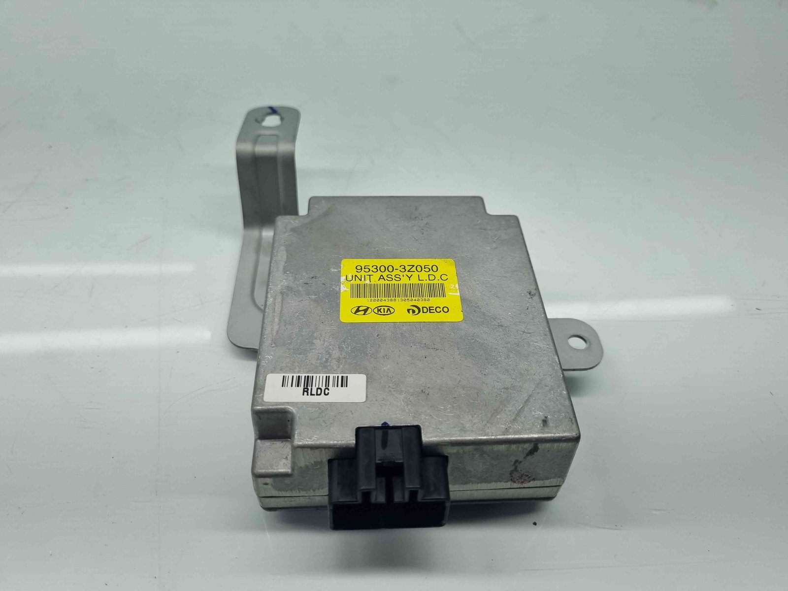 Modul confort Hyundai i40 Wagon [Fabr 2012-2019] 95300-3Z050 - imagine 1