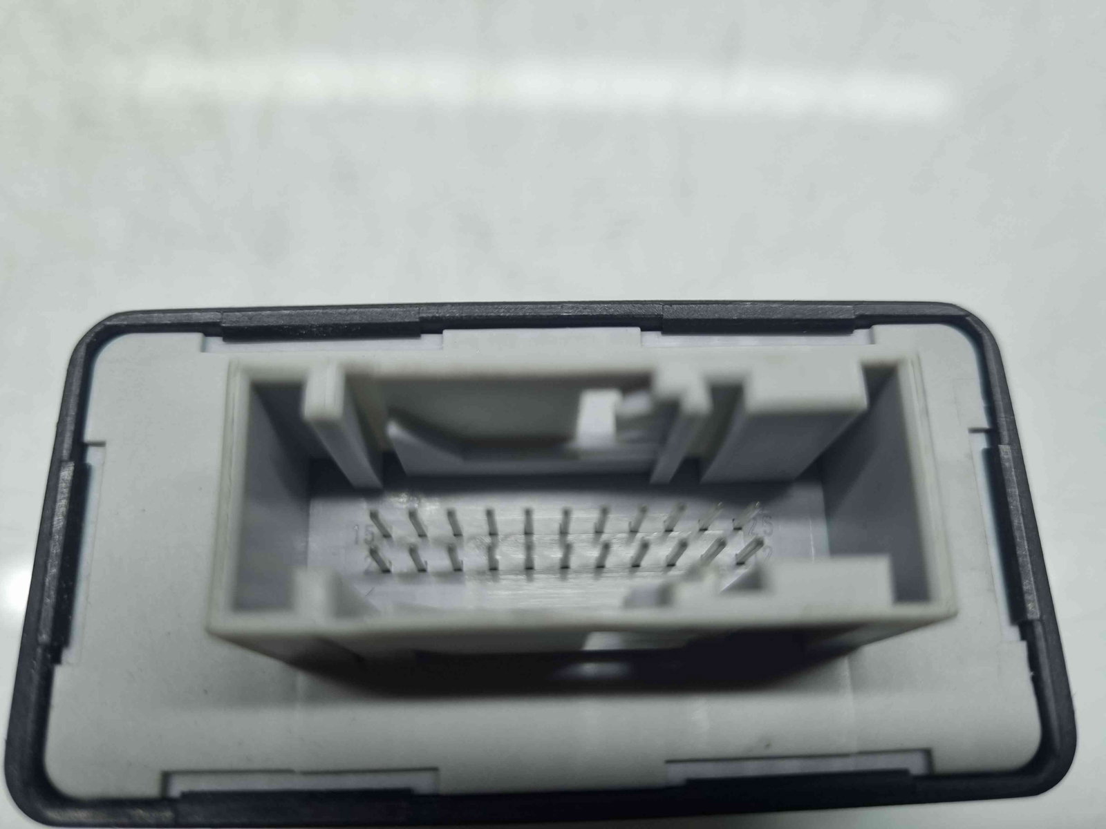 Modul control lumini Audi Q5 (8RB) [Fabr 2008-2016] S-line 8K0907357D - imagine 3