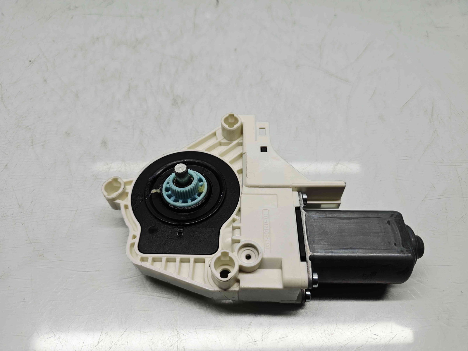 Motoras geam dreapta fata PORSCHE Cayenne (92A) [Fabr 2010-2017] - imagine 1