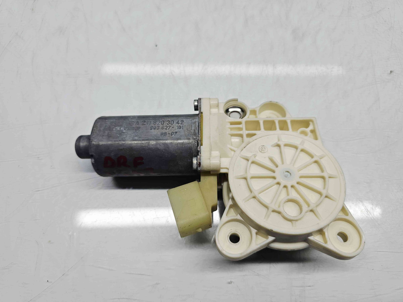 Motoras geam dreapta fata Mercedes Clasa E (W211) [Fabr 2002-2009] - imagine 3