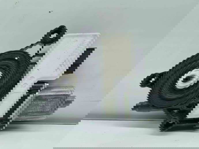 Motoras geam dreapta spate Seat Ibiza 6 (KJ1) Facelift [Fabr 2017-prezent]