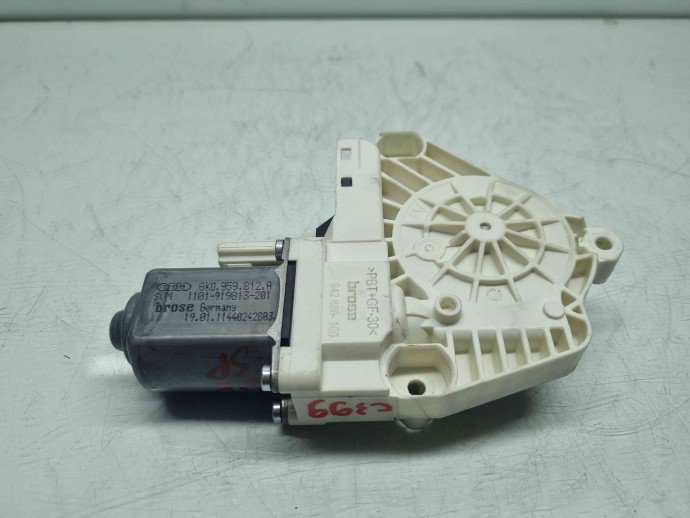 Motoras geam dreapta spate Audi Q5 (8RB) [Fabr 2008-2016] S-line