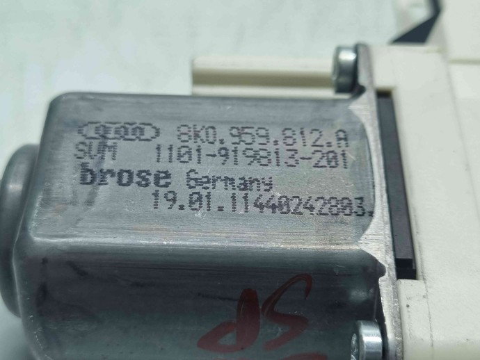 Motoras geam dreapta spate Audi Q5 (8RB) [Fabr 2008-2016] S-line