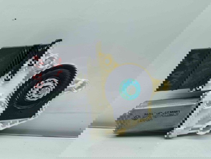 Motoras geam dreapta spate Volkswagen Golf 6 (5K1) GTD [Fabr 2009-2013]