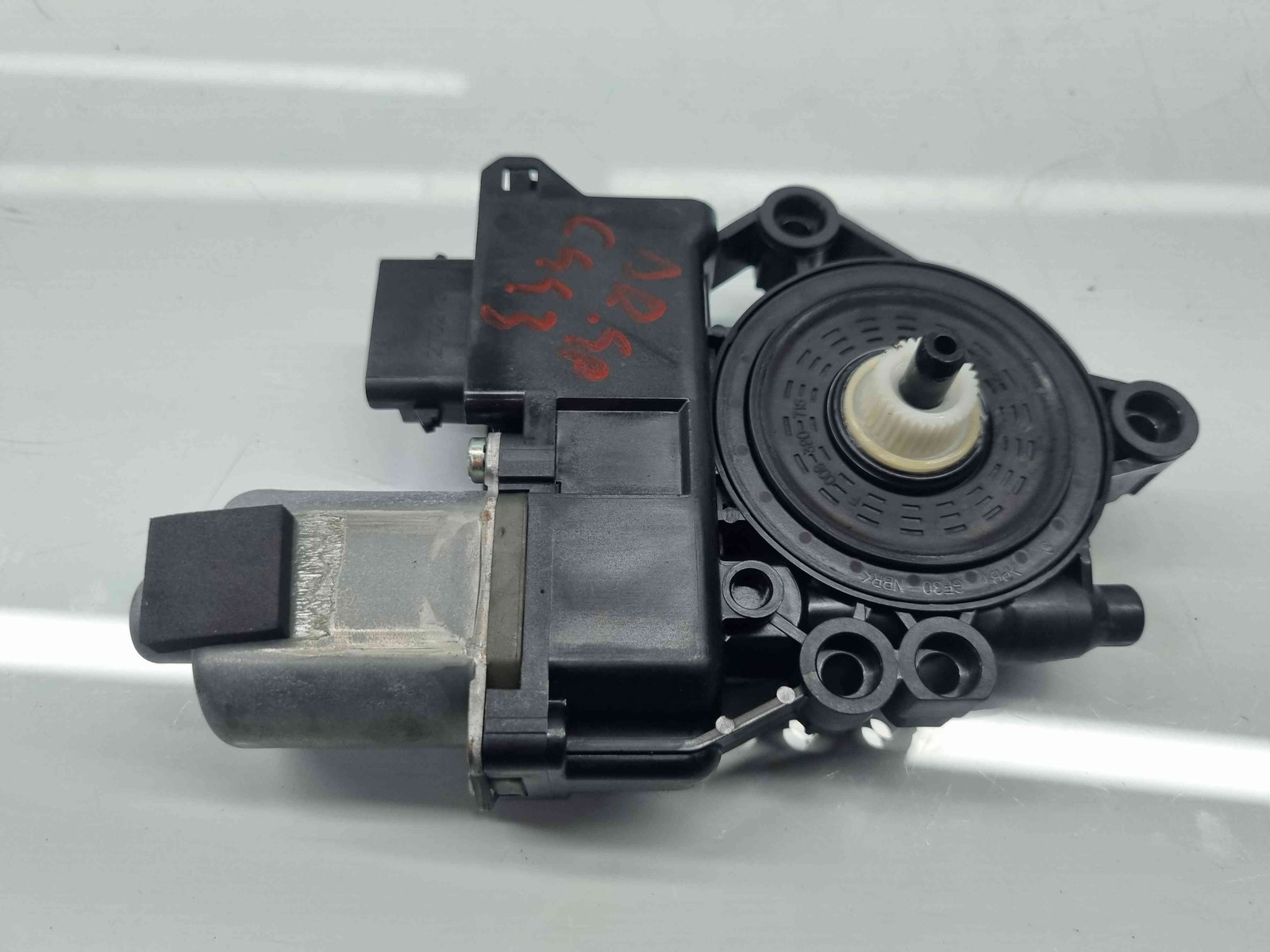 Motoras geam dreapta spate Hyundai i40 Wagon [Fabr 2012-2019] - imagine 2