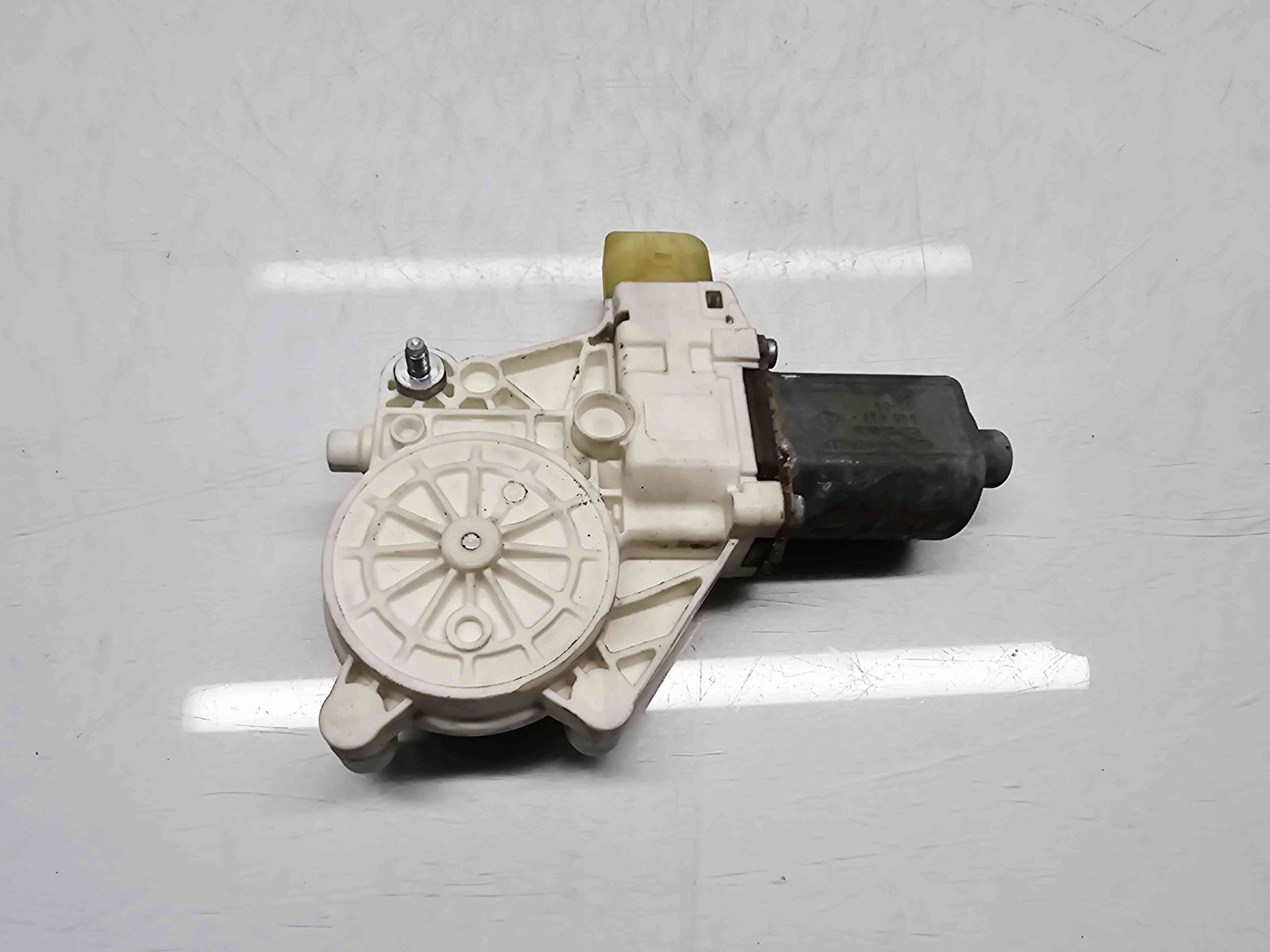 Motoras geam stanga fata Bmw 3 (E90) Facelift [Fabr 2005-2011] - imagine 1