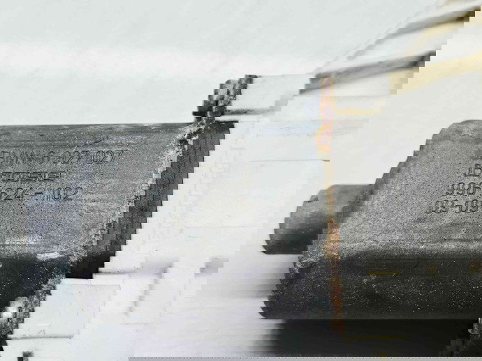 Motoras geam stanga fata Bmw 3 (E90) Facelift [Fabr 2005-2011]