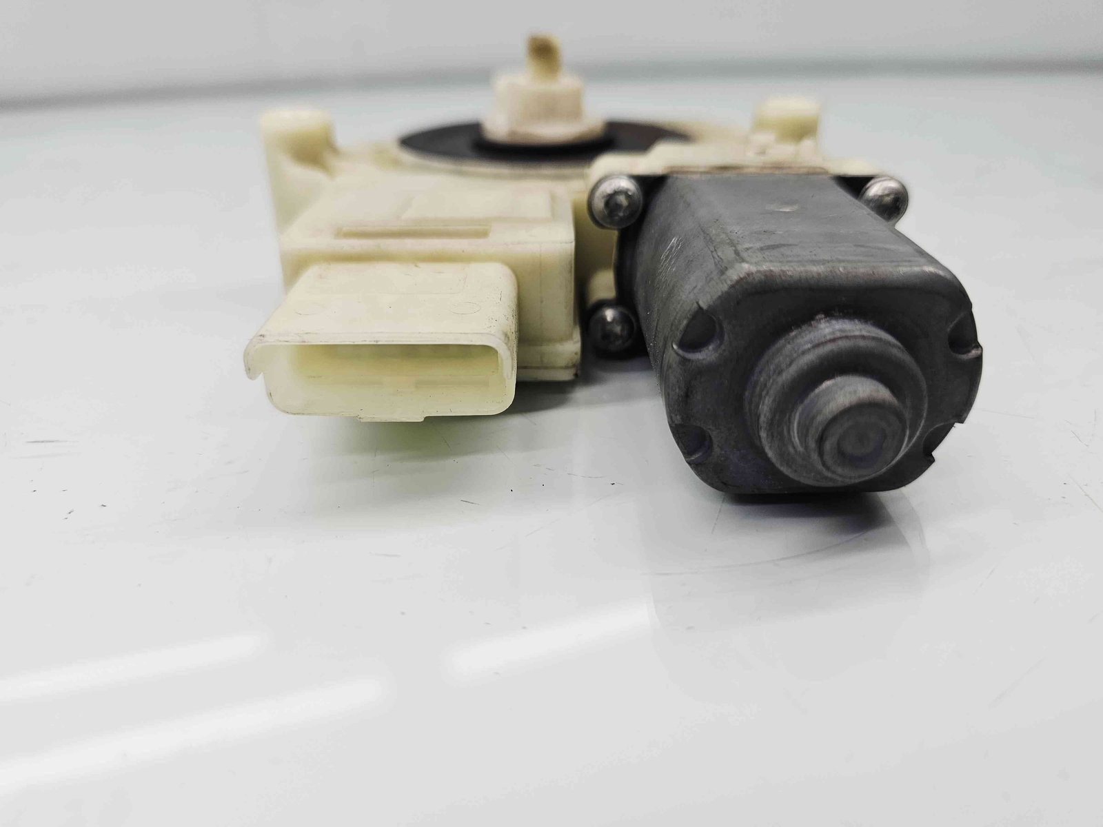 Motoras geam stanga fata Peugeot 308 (II) [Fabr 2013-2020] - imagine 3