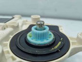 Motoras geam stanga spate Volkswagen Golf 6 (5K1) GTD [Fabr 2009-2013]