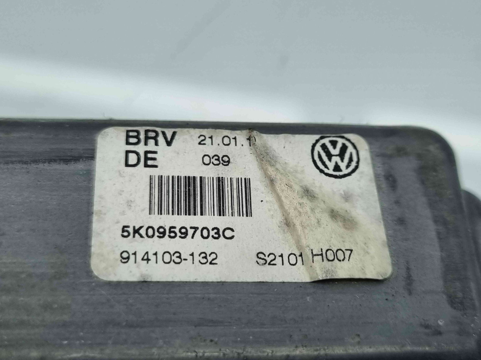 Motoras geam stanga spate Volkswagen Golf 6 (5K1) GTD [Fabr 2009-2013] - imagine 4