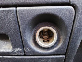 Priza 12v Chevrolet Aveo 1.2 benzina OEM 2003-2011