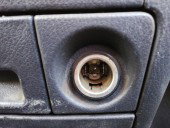 Priza 12v Chevrolet Aveo 1.2 benzina OEM 2003-2011