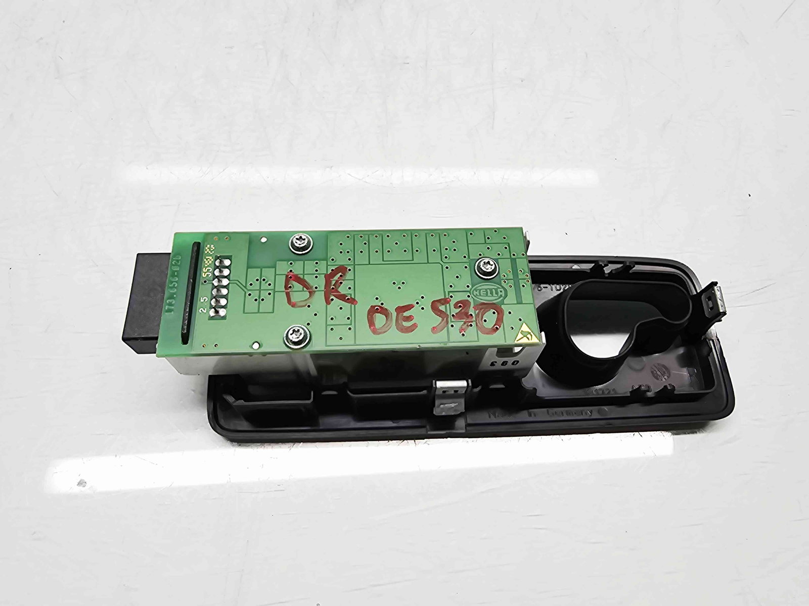 Plafoniera spate PORSCHE Cayenne (92A) [Fabr 2010-2017] OEM - imagine 3