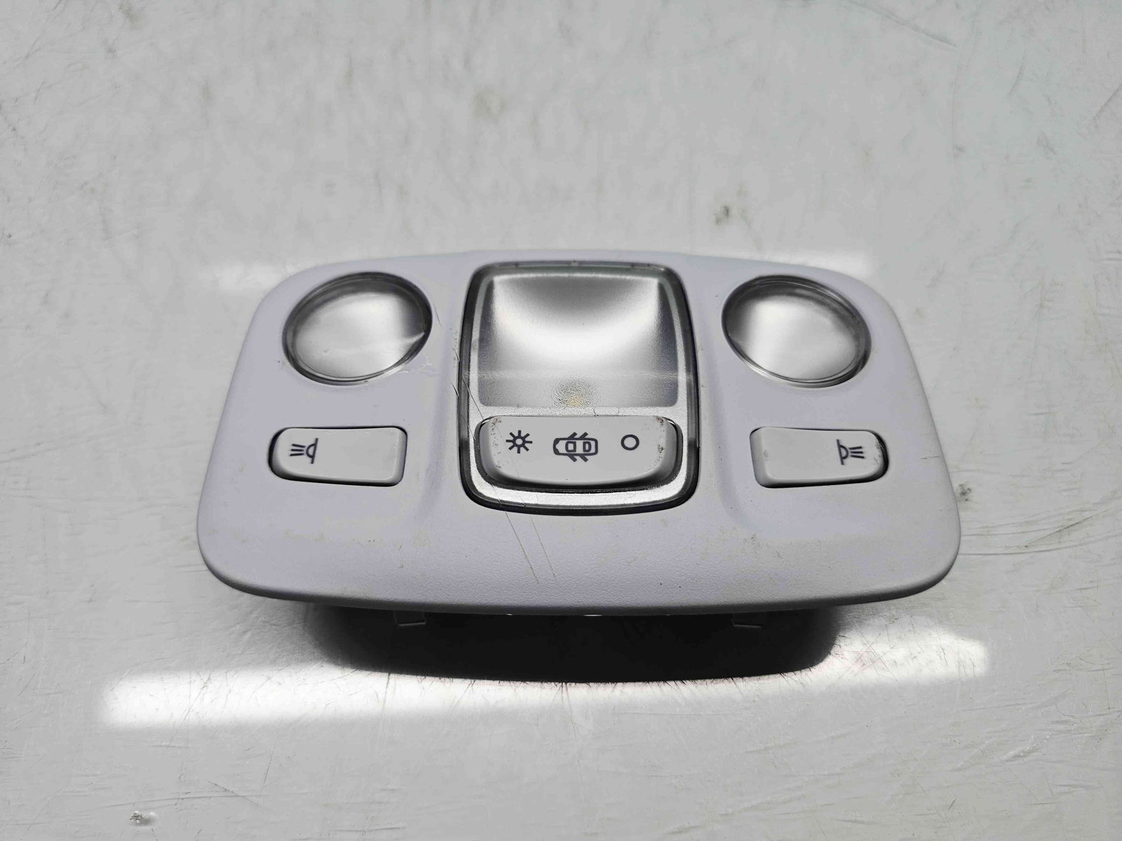 Plafoniera spate Peugeot 2008 [Fabr 2013-prezent] OEM - imagine 1