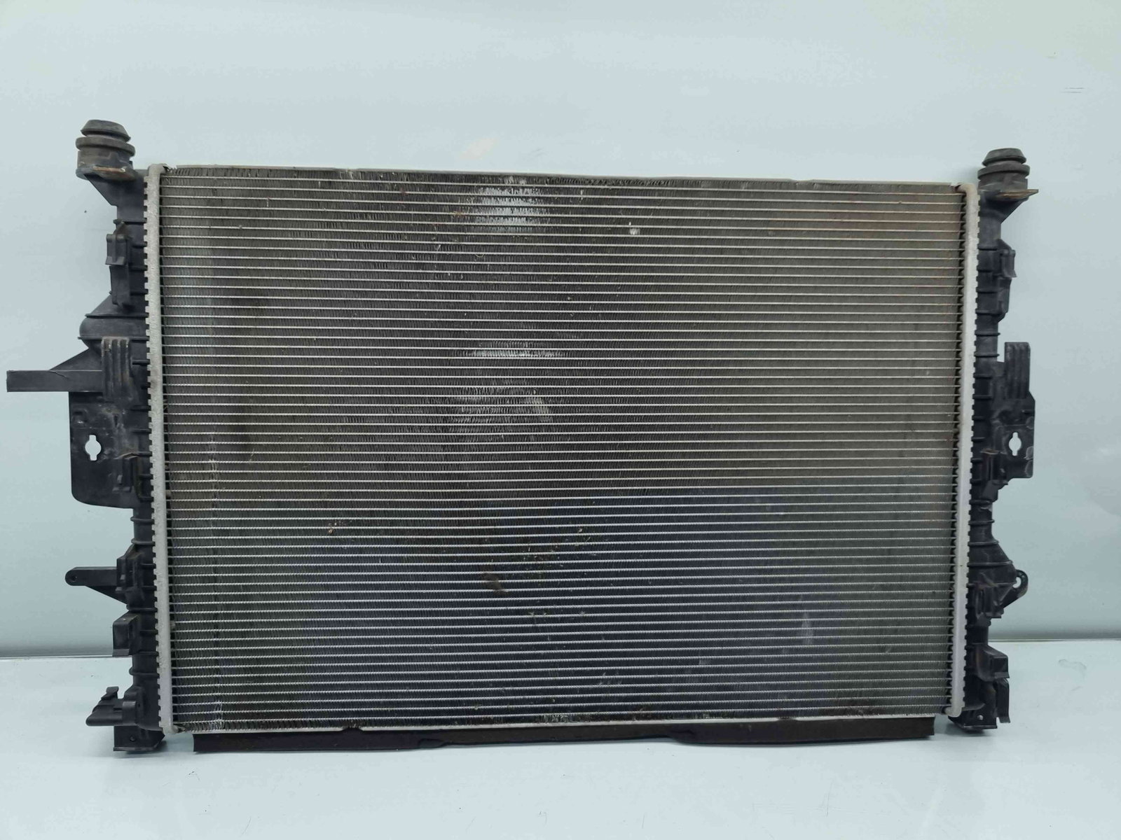 Radiator apa Volvo V40 II Facelift [Fabr 2013-2019] 31319064 2.0 D4204T8 88KW / 120CP - imagine 1