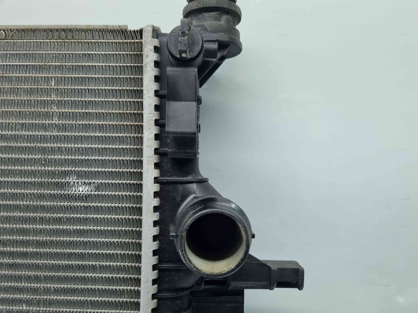 Radiator apa Volvo V40 II Facelift [Fabr 2013-2019] 31319064 2.0 D4204T8 88KW / 120CP - imagine 3