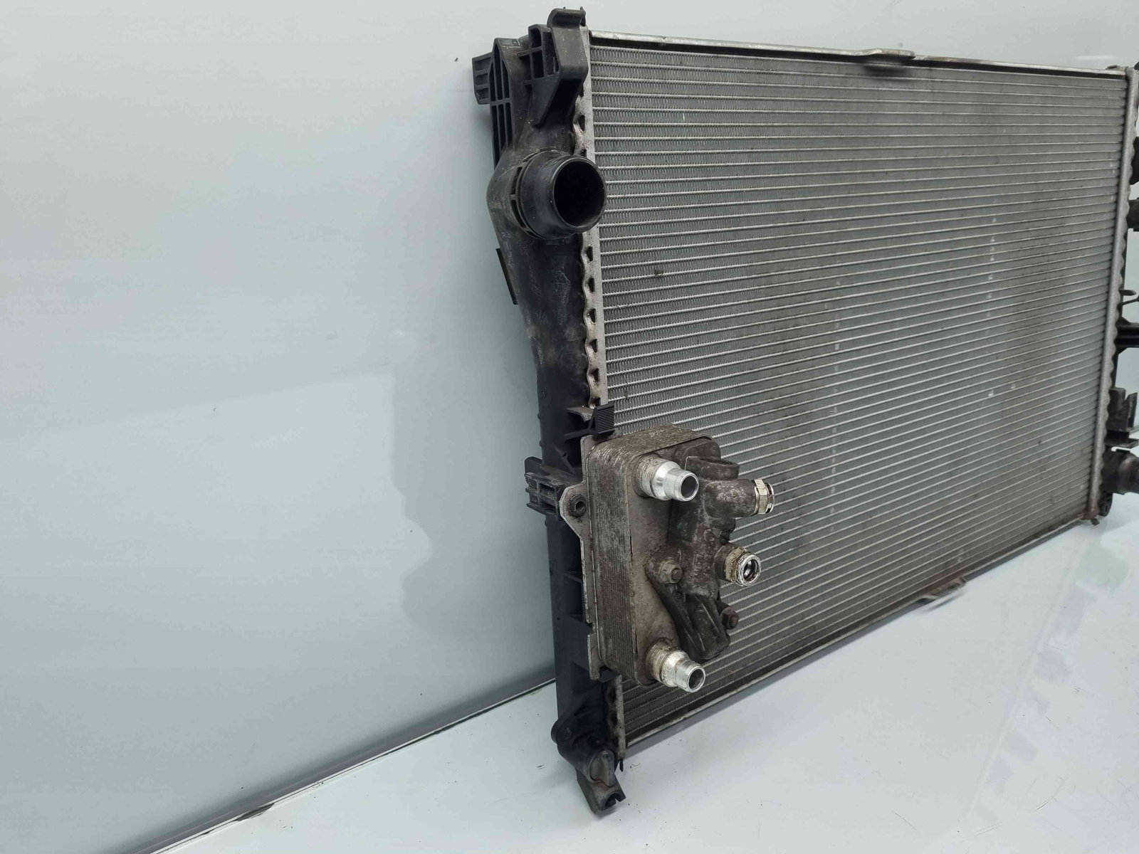 Radiator apa Mercedes Clasa C Combi (S205) [Fabr 2015-prezent] A0995002103 2.2 CDI 651921 150KW / 204CP - imagine 3
