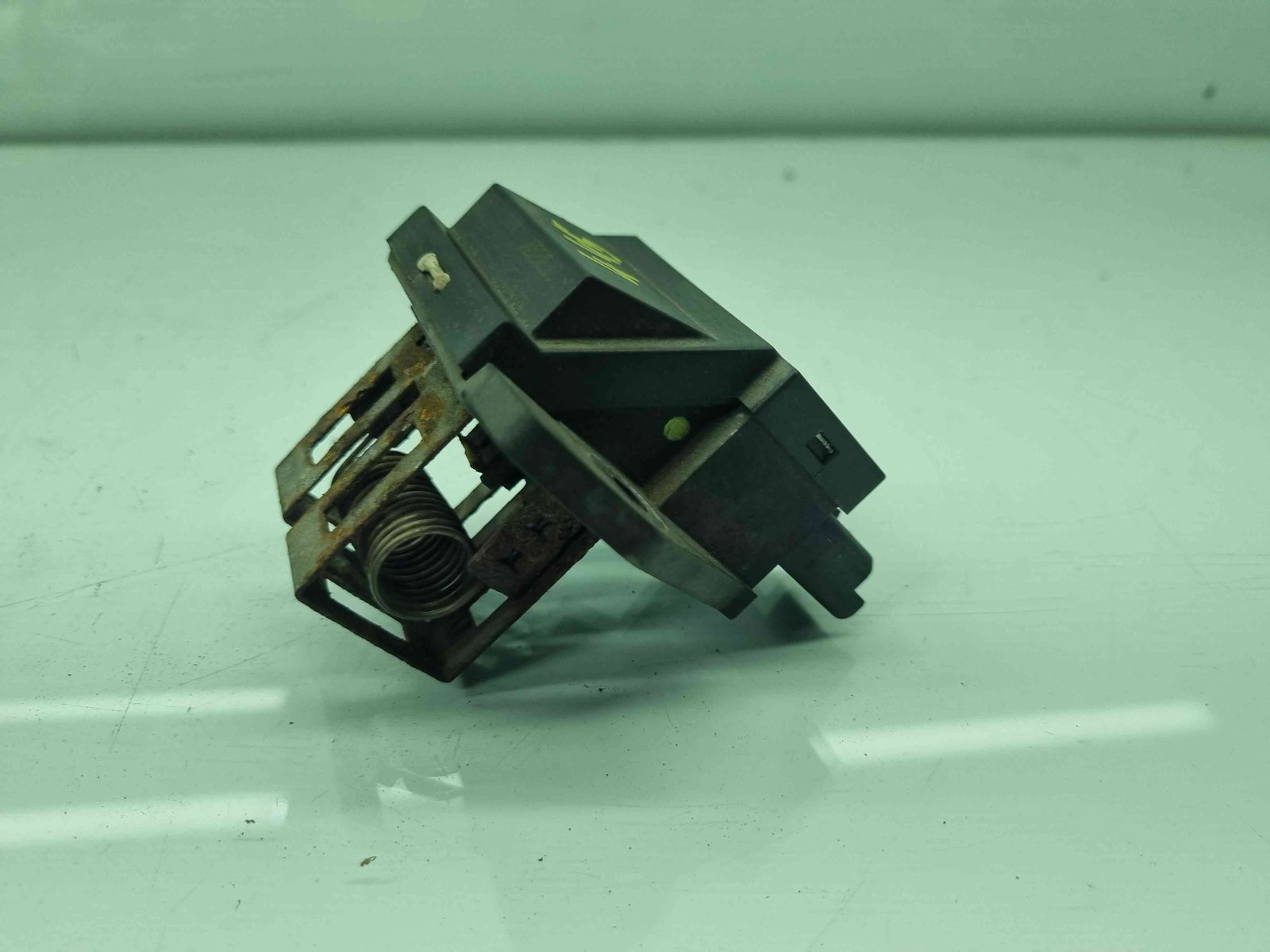 Releu Peugeot2008 [Fabr 2013-prezent] 9662872380 - imagine 4