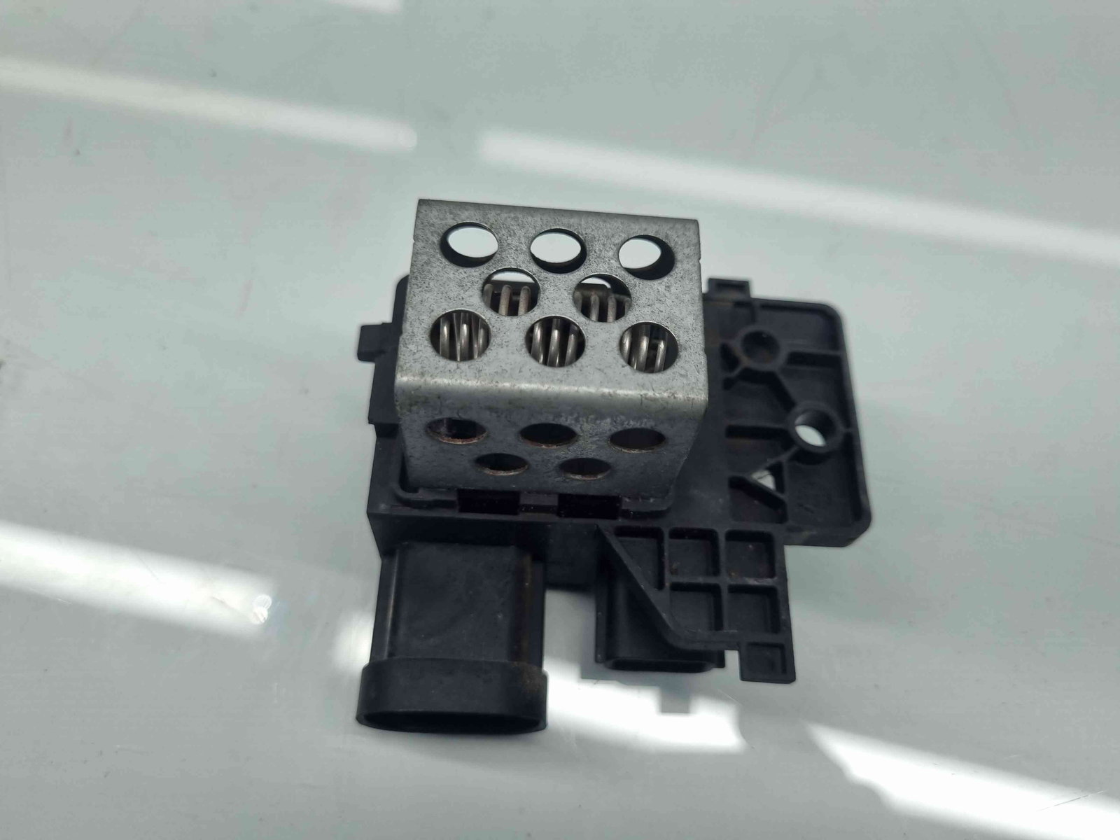 Releu RenaultCaptur (X87) [Fabr 2013-2017] 255503792R - imagine 4