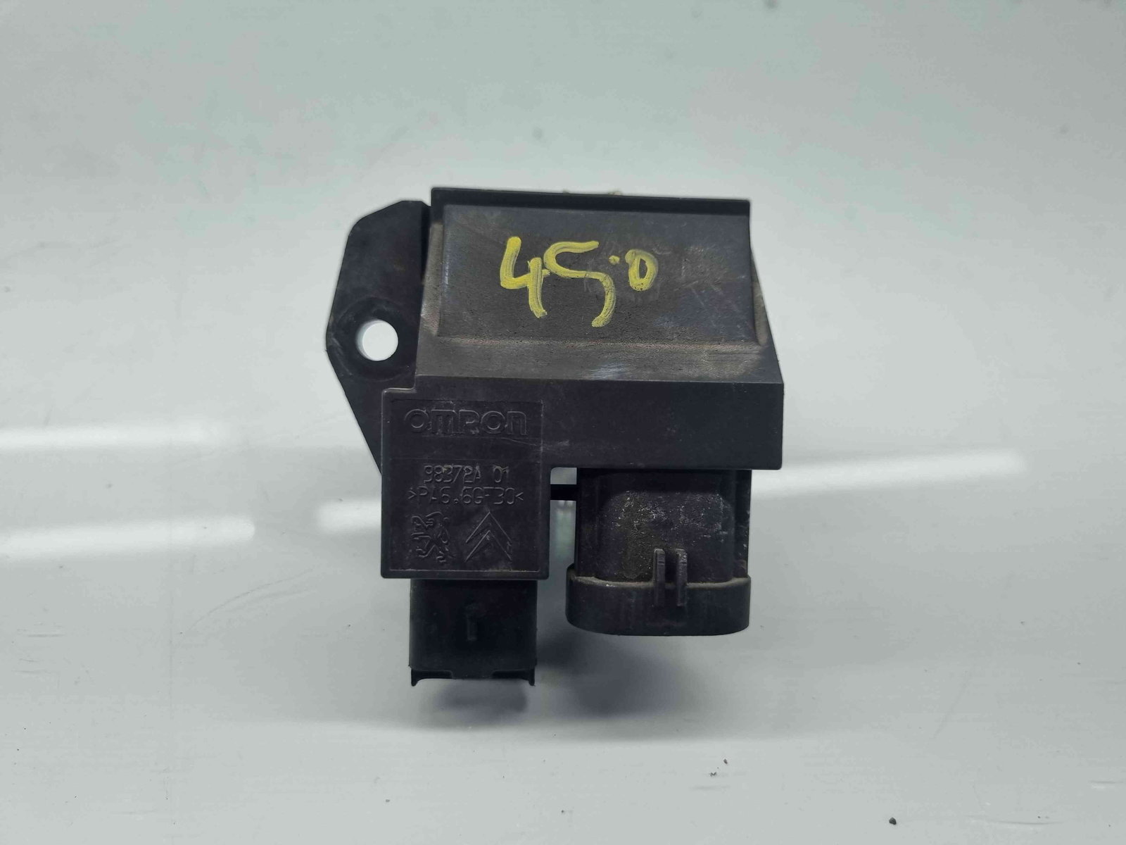 Releu CitroenDS3 [Fabr 2009-2015] 9662872380 - imagine 1