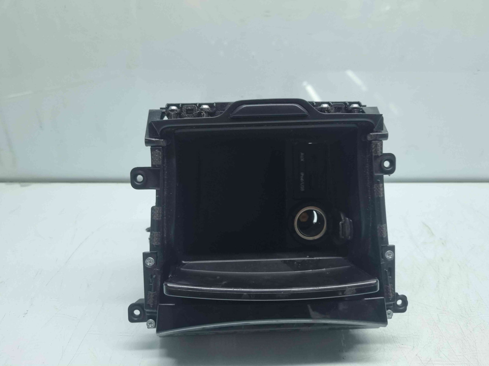 Scrumiera Hyundai i40 Wagon [Fabr 2012-2019] 84635-3Z600 - imagine 2