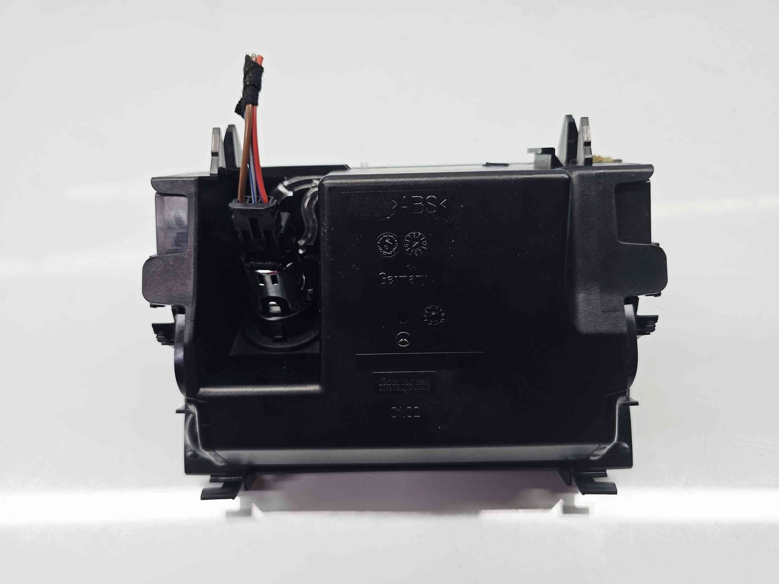 Scrumiera Mercedes Clasa E (W211) [Fabr 2002-2009] A2116802852 - imagine 5