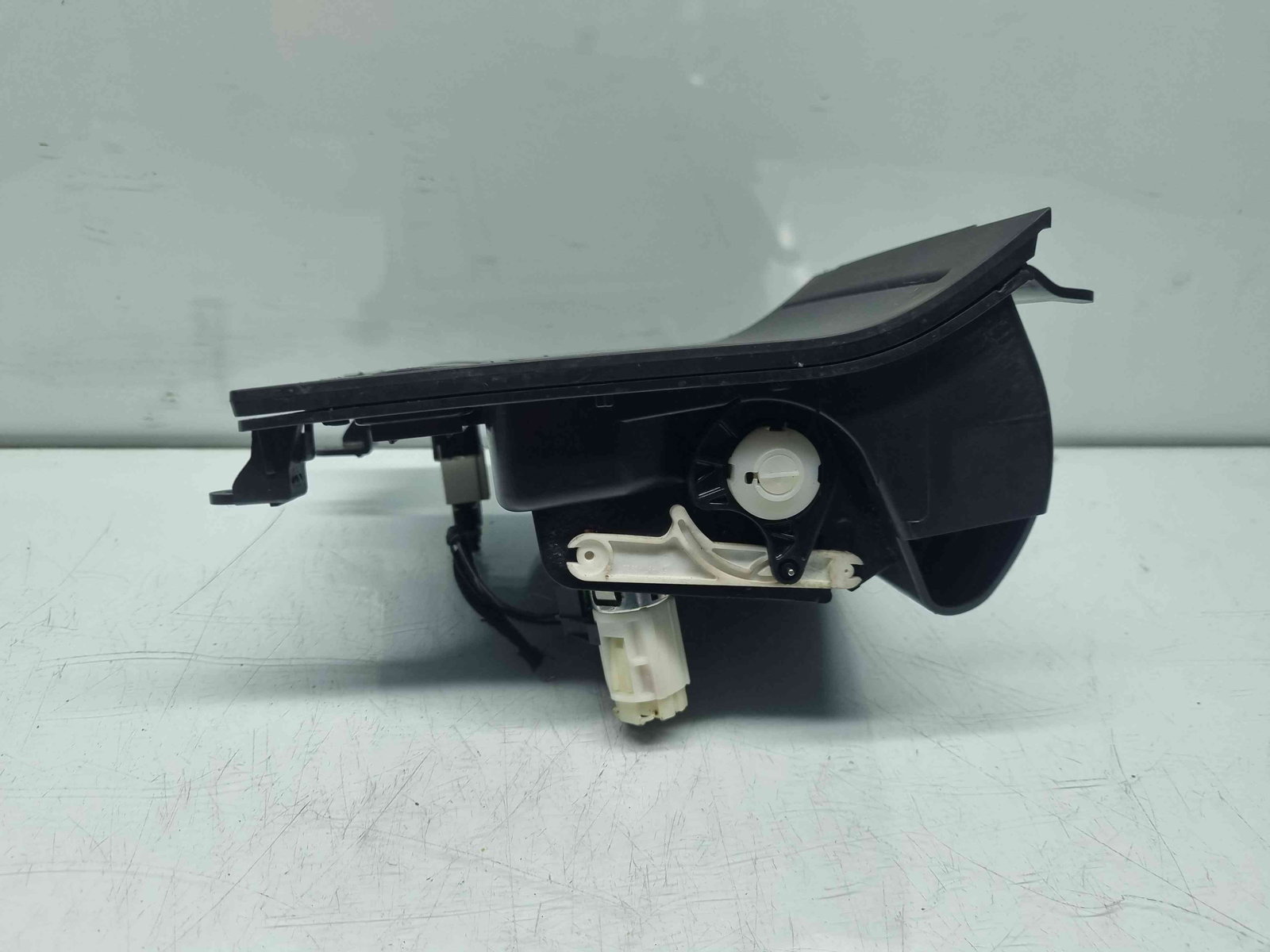 Scrumiera Volkswagen Golf 6 (5K1) GTD [Fabr 2009-2013] 5K0857961 - imagine 3