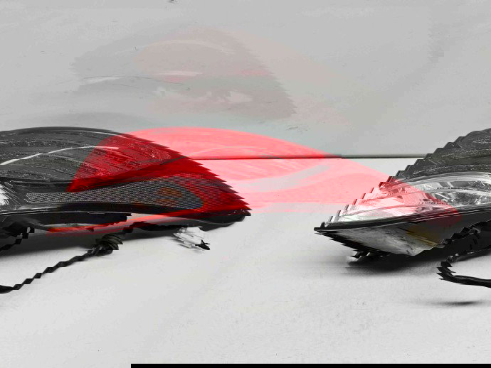  Stop aripa dreapta Hyundai i40 Wagon [Fabr 2012-2019] 92402-3Z0