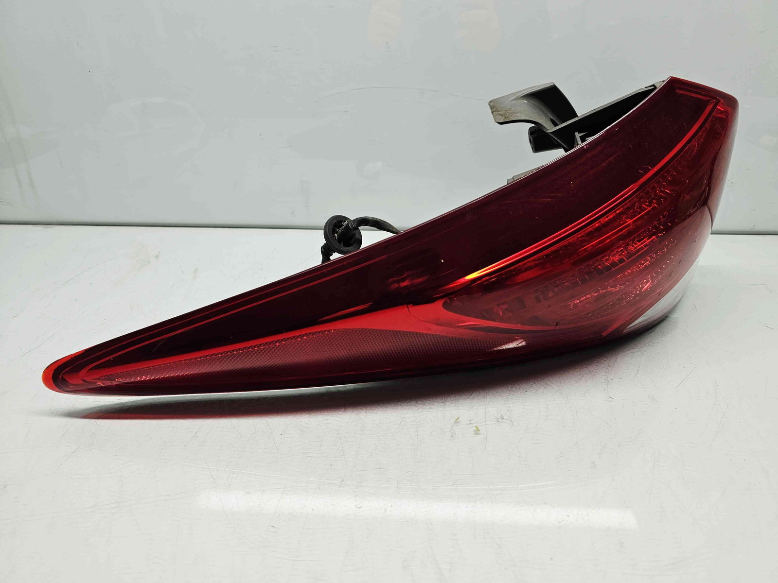 Stop aripa stanga Hyundai i40 Wagon [Fabr 2012-2019] 92401-3Z0 - imagine 2