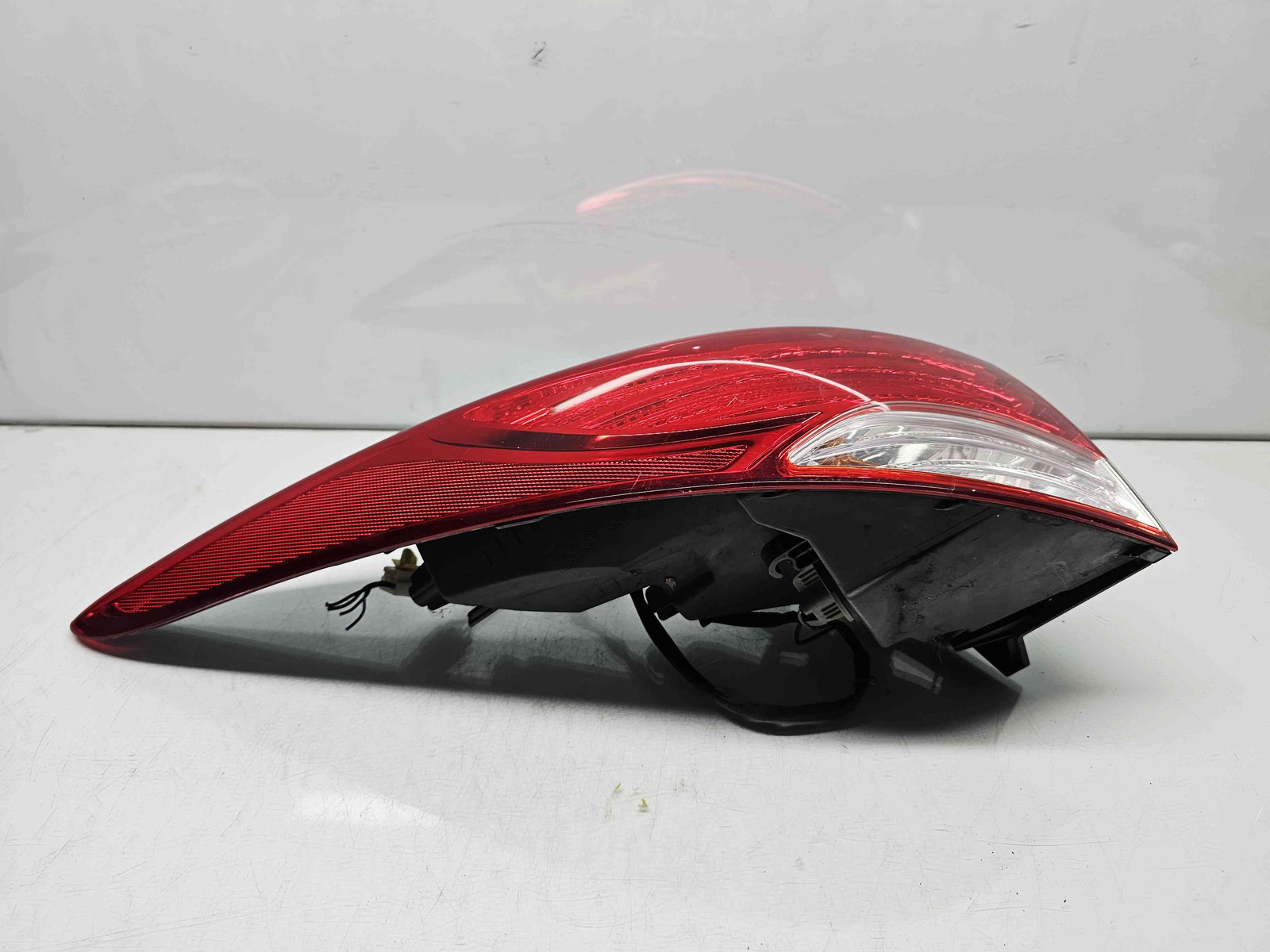 Stop aripa stanga Hyundai i40 Wagon [Fabr 2012-2019] 92401-3Z0 - imagine 3