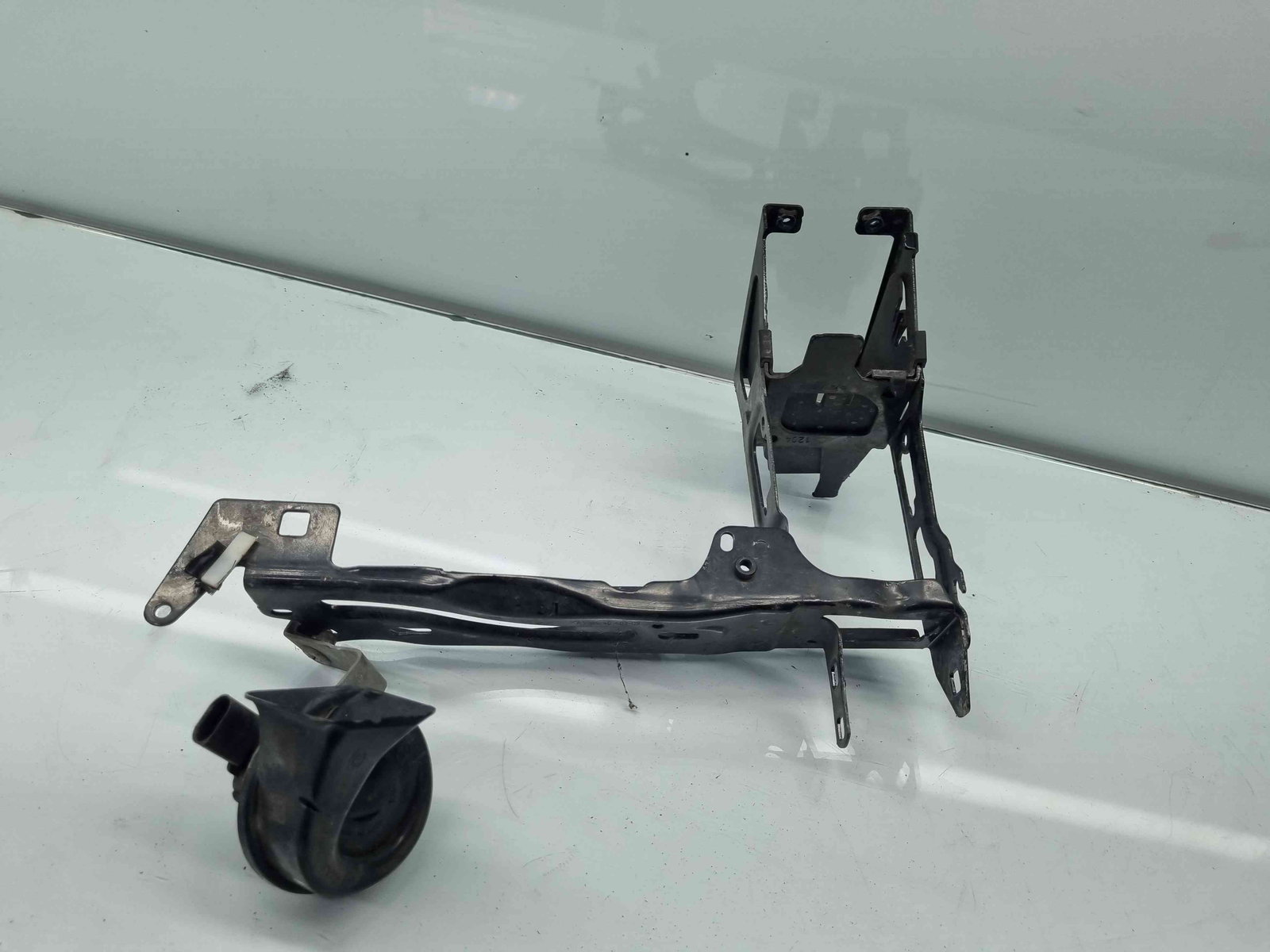 Suport far stanga Bmw 3 Touring (F31) [Fabr 2012-2017] - imagine 2