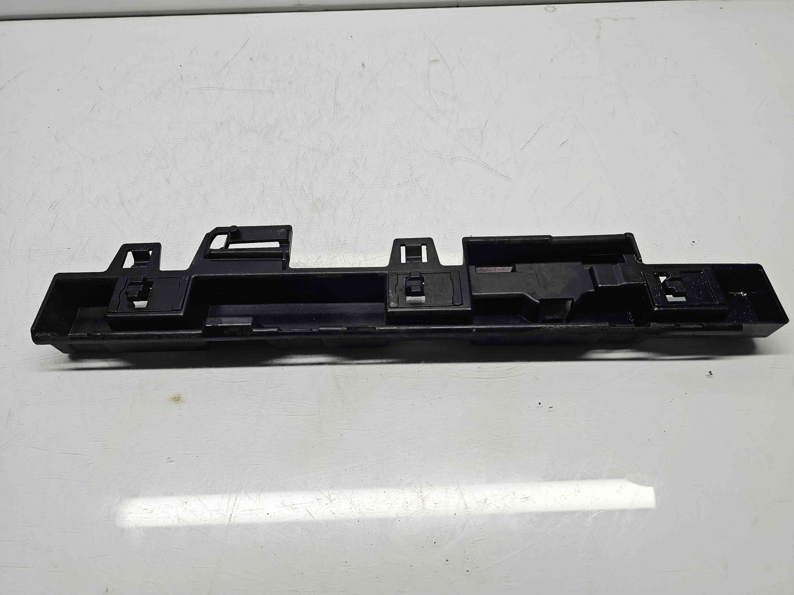 Suport prag stanga Bmw 1 (F21) [Fabr 2012-2017] - imagine 1