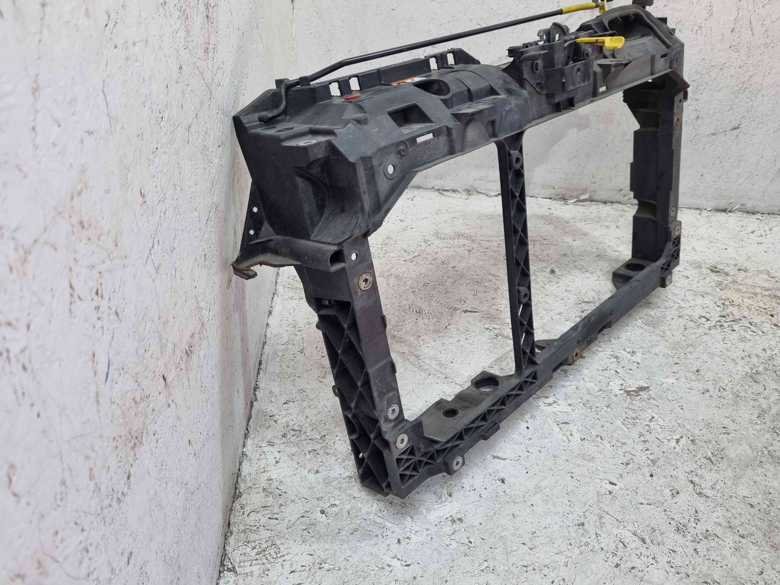 Trager Ford Fiesta 6 facelift [Fabr 2008-2019] - imagine 3