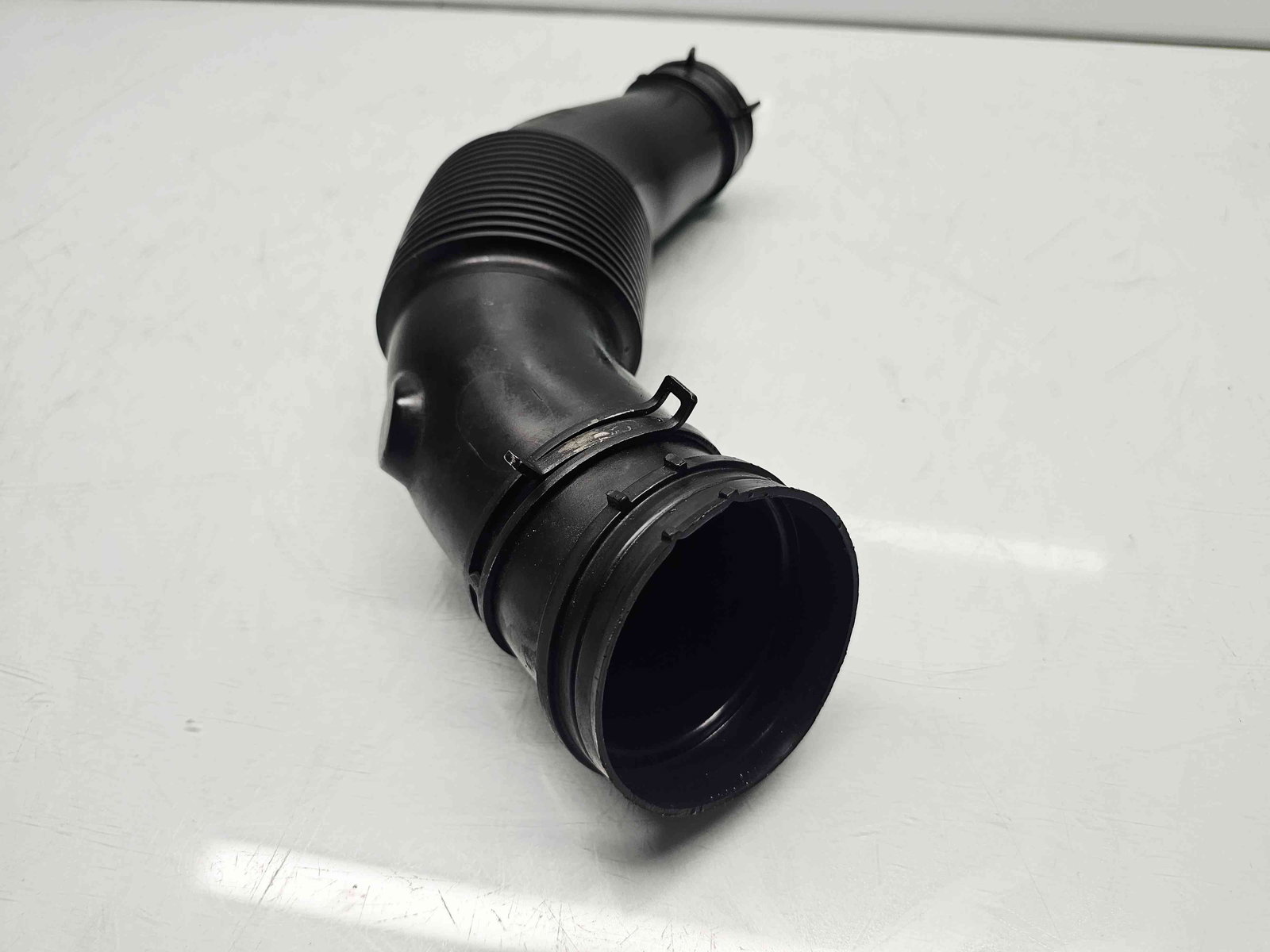 Tub admisie aer PORSCHE Cayenne (92A) [Fabr 2010-2017] 7P0129627C 3.0 TDI CRCA 180KW / 245CP - imagine 3