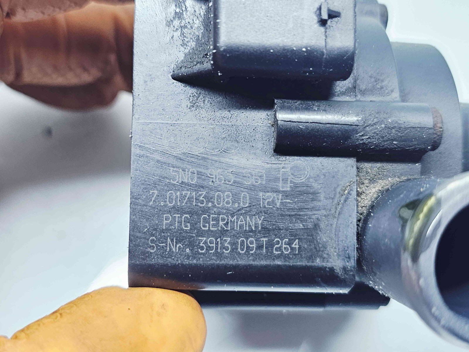 Pompa recirculare apa Skoda Yeti (5L) [Fabr 2009-2020] 5N0965561 1.6 TDI CAYC 77KW / 105CP - imagine 2