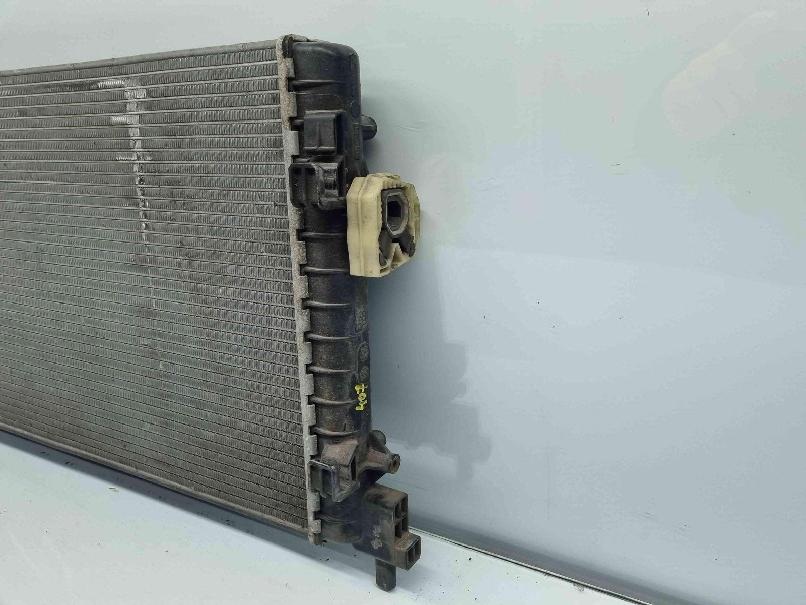 Radiator apa Volkswagen Polo (6R) [Fabr 2009-2016] 6R0121253A 1.2 TSI CBZB 77KW / 105CP - imagine 5