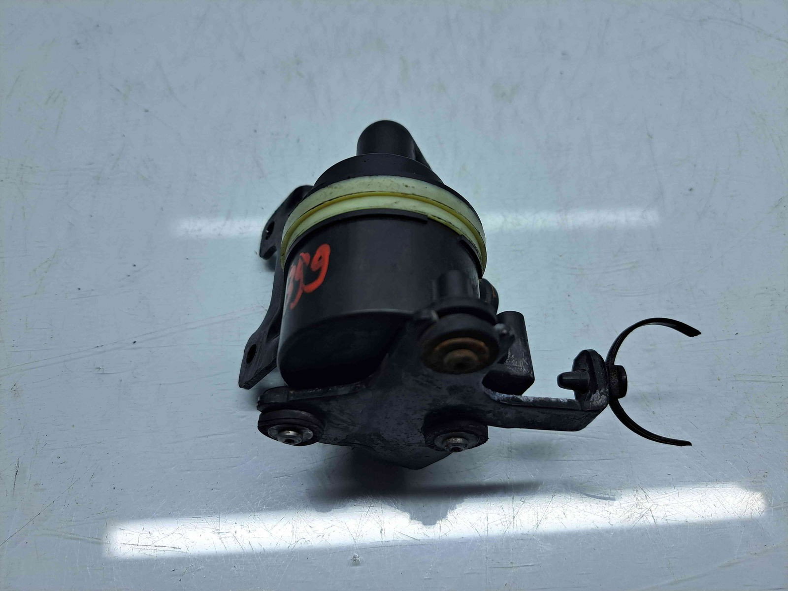 Pompa recirculare apa AUDI A5 (8T3) [Fabr 2007-2015] 5N0965561A 2.0 TDI CGLB 125KW / 170CP - imagine 3