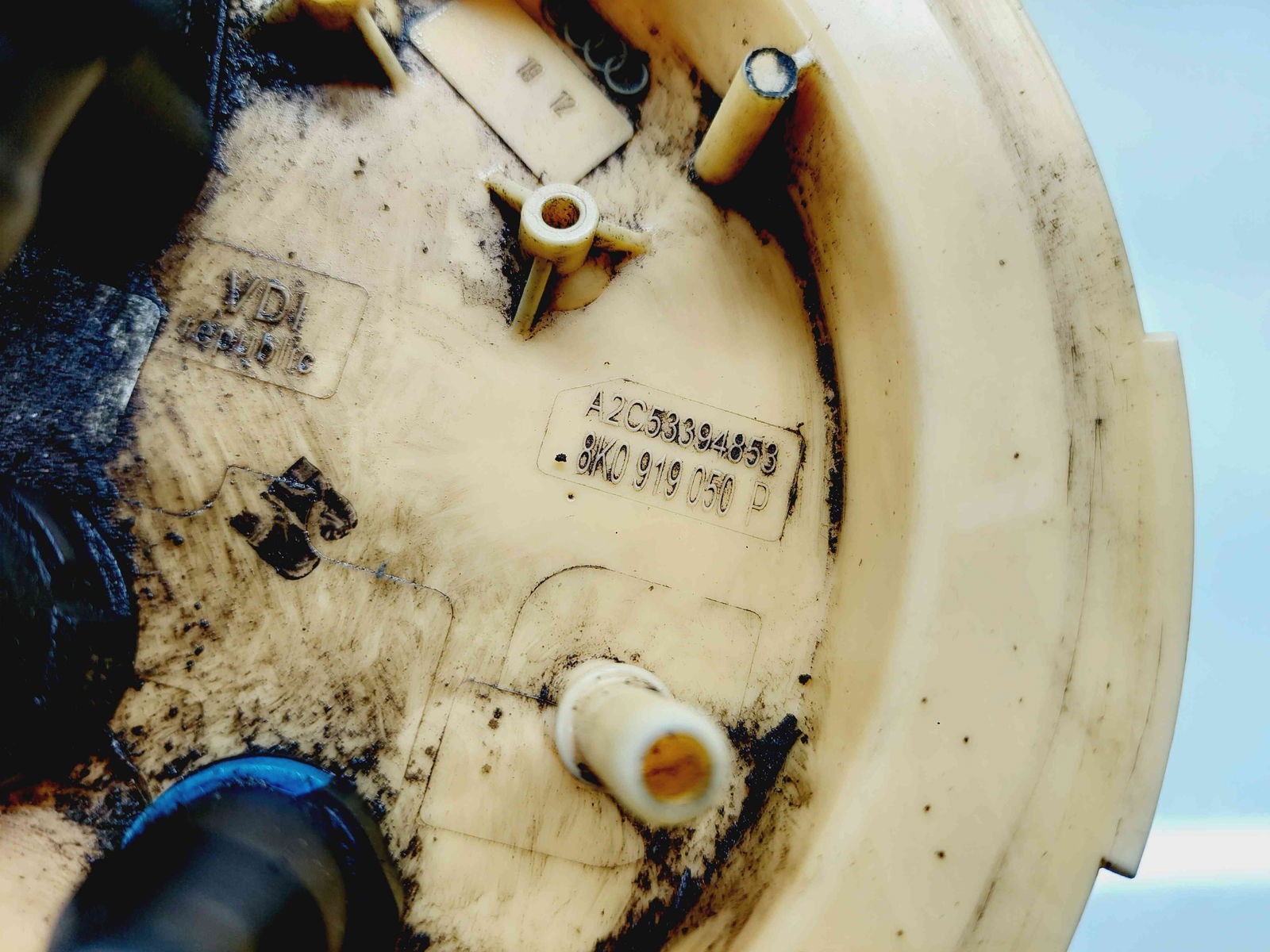 Pompa combustibil AUDI A4 (8K2, B8) [Fabr 2008-2015] 8K0919050P 2.0 TDI CGLC 130KW / 177CP - imagine 2