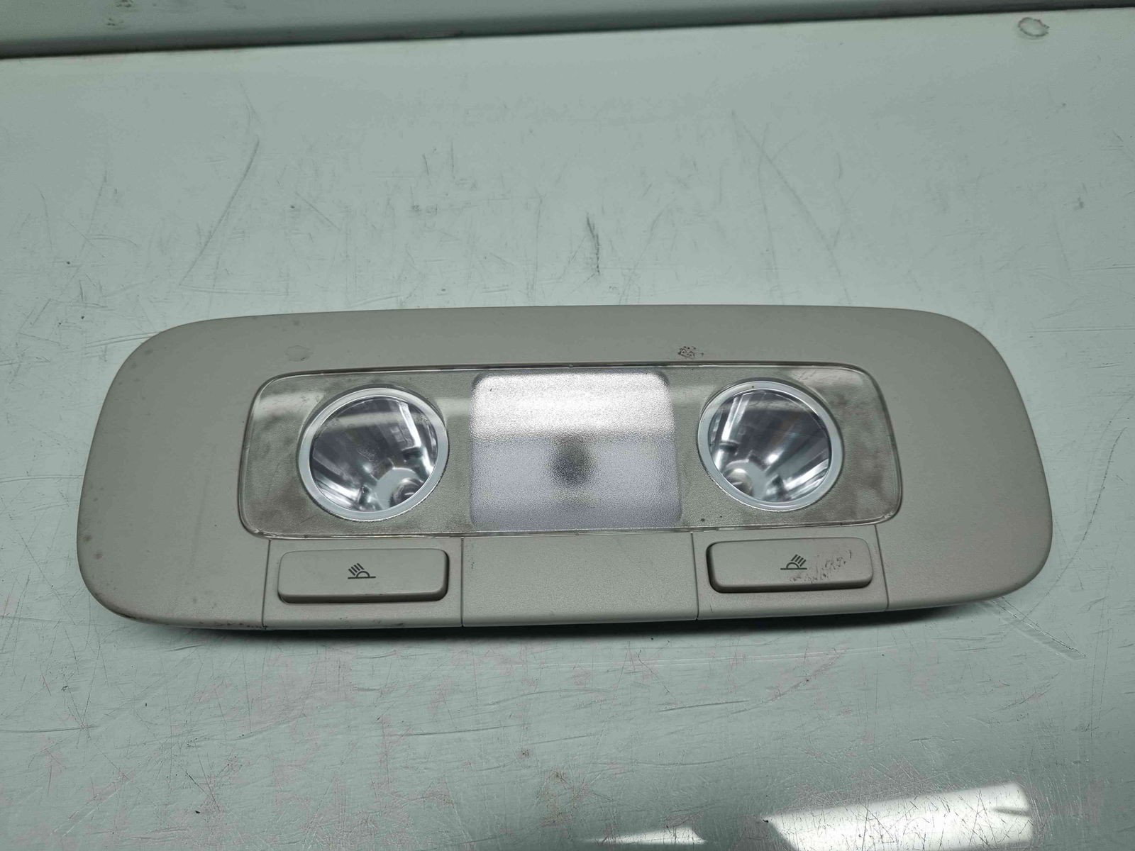 Plafoniera spate Skoda Superb II (3T4) [Fabr 2008-2015] 3T0947291 - imagine 1